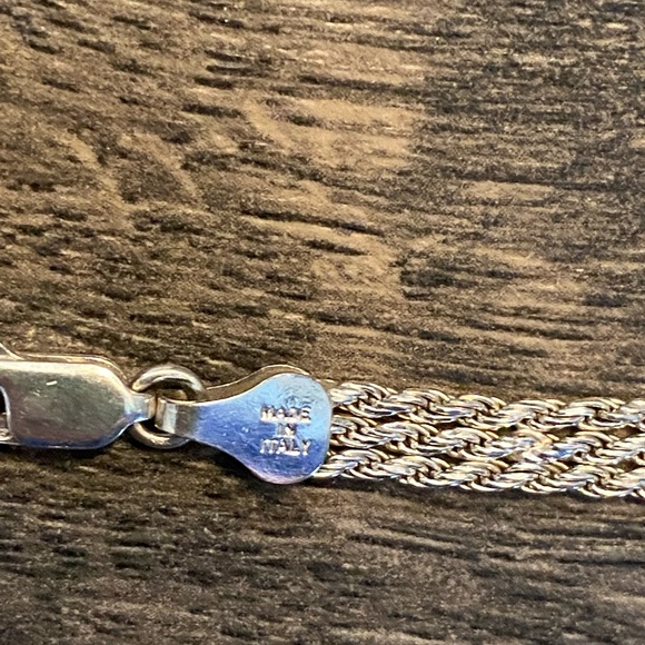 Sterling Silver 7” .925 Bracelet - Picture 6 of 7